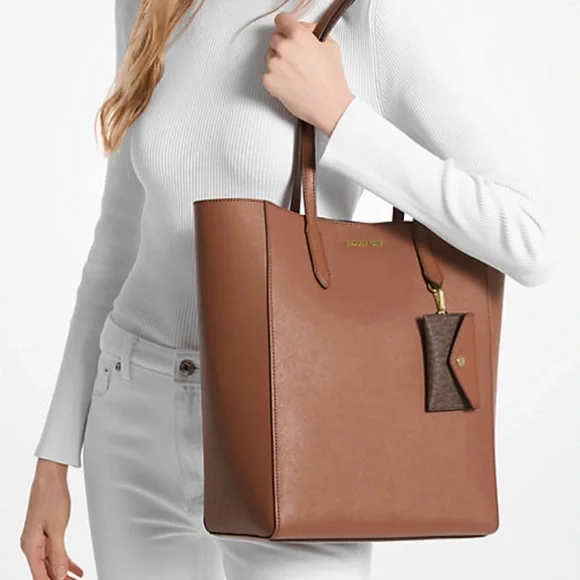 Michael Kors Vincent Saffiano Leather Tote Bag with Card Case - Picture 3 of 5